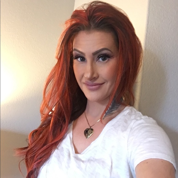 Meet your Posher, Autumn - Picture 1 of 1